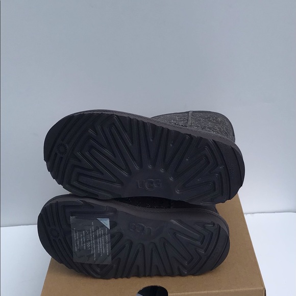 UGG Classic II Glitter Leopard - Picture 6 of 6